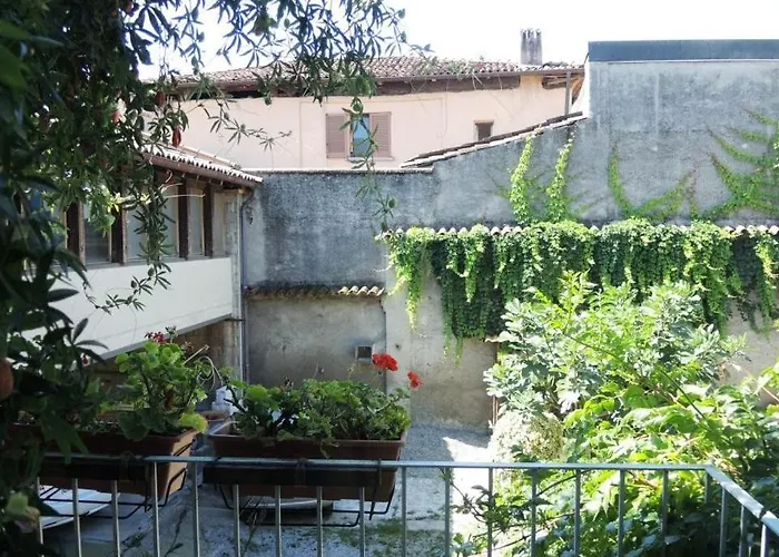 La Corte del Noce